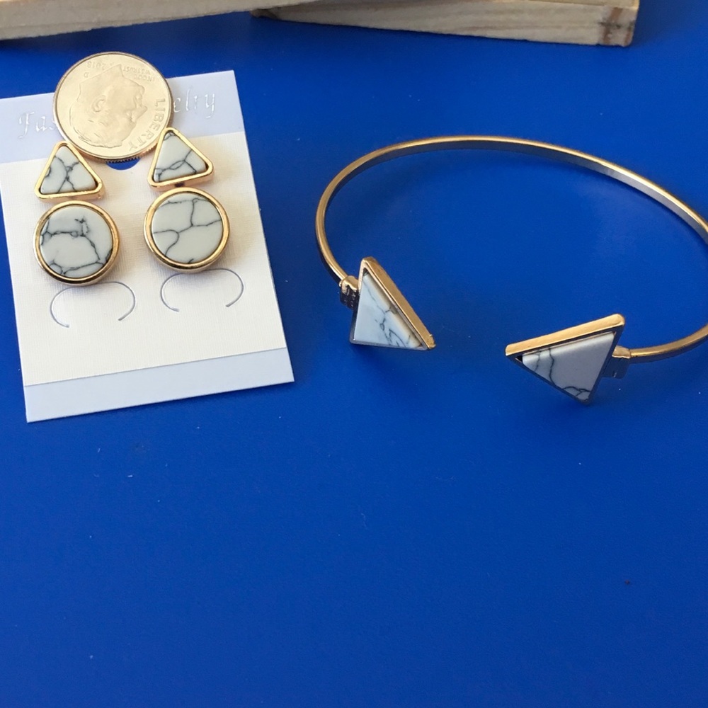 Marble earrings with bonus bracelet - Picture 2 of 7